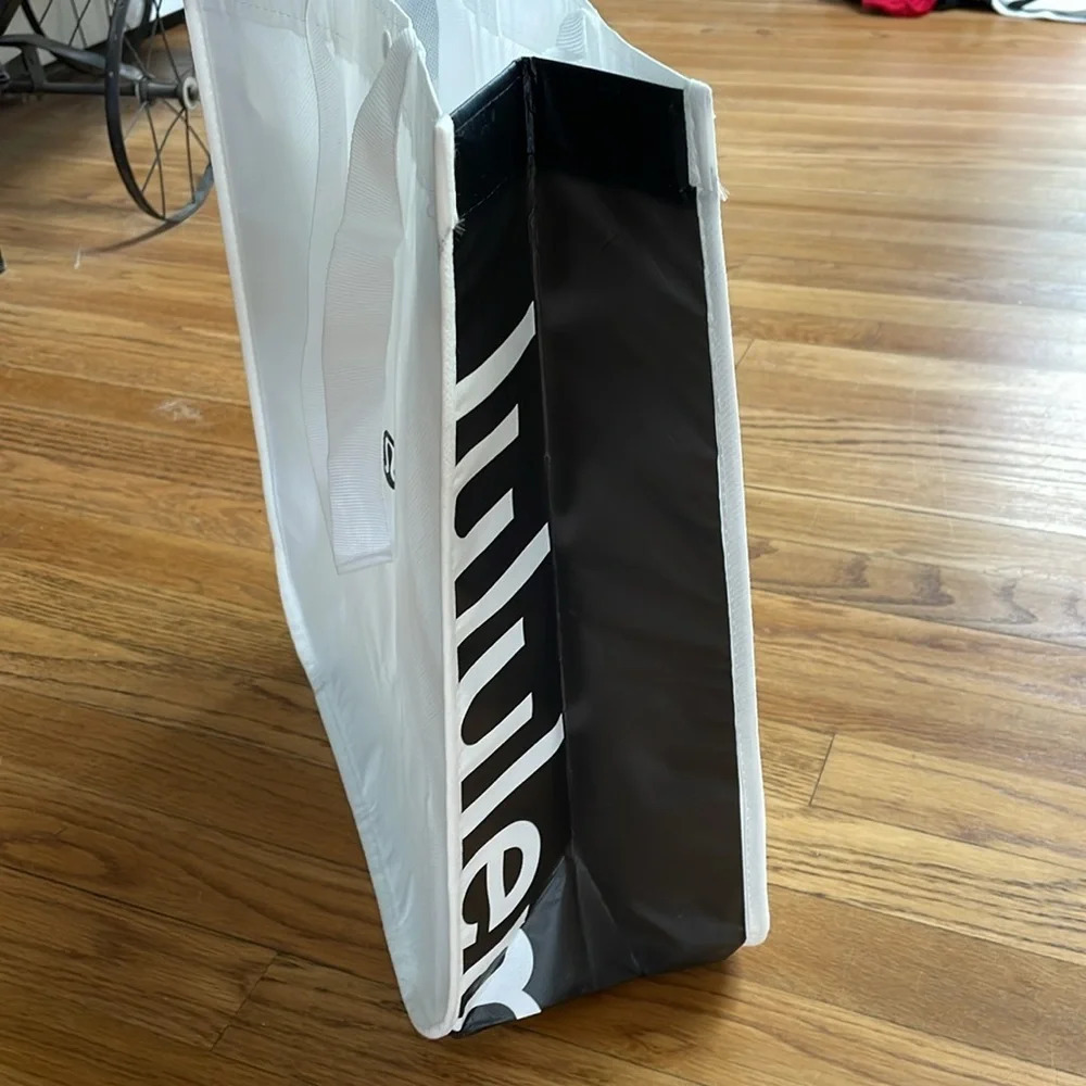 Lululemon reusable tote Snap closure. Black and white. 16” long x 14” wide x 6” - Picture 5 of 7